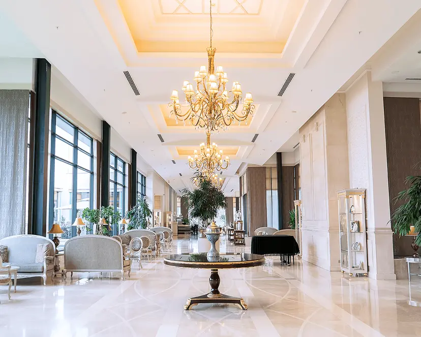 ÉTTERMEK & KÁVÉZÓK